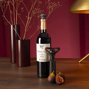 Vacu Vin Wine Saver Concerto Wine Pump Black with 1 or 2 Vacuum Bottle Stoppers - Picture 1 of 5