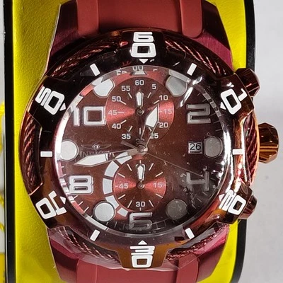 Invicta NUEVO CON ETIQUETAS 50 mm esfera roja perno con detalles blancos y banda de silicona roja Foto 1 de 4