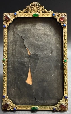 Marco de fotos antiguo americano Art Nouveau de latón con joyas Foto 1 de 4