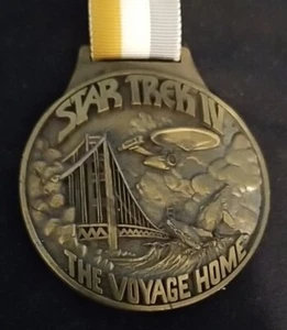 1986 Lincon Enterprises Star Trek IV The Voyage Home Medaillon Medaille mit Band - Bild 1 von 7