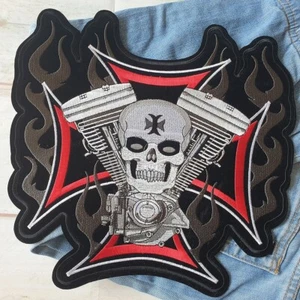 Toppa ricamata ferro croce teschio V-Twin Chopper MC toppe motociclista cavaliere grande L - Foto 1 di 6
