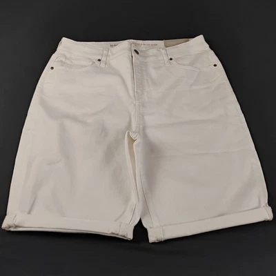 Chico's So Slimming Brigitte Bermuda Shorts Womens Size 2  (US 12R) White  NWT - Image 1 of 4