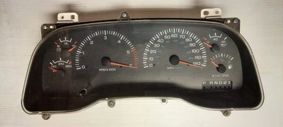 Dodge Ram 1500 1999 tablero de instrumentos Foto 1 de 4