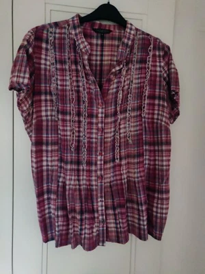 Ladies Pink Check Blouse Debenhams Size 18 - Image 1 of 2