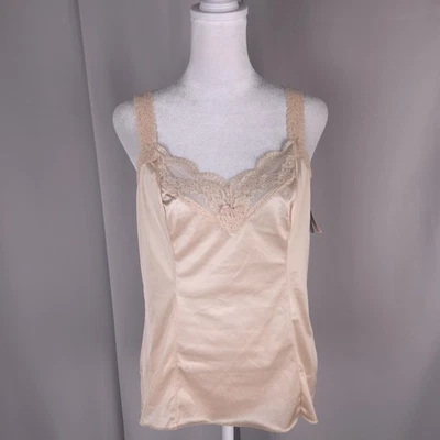 Olga Camisole 女式大号裸米色 925 蕾丝装饰尼龙背心 Coquette 全新 — 第 1/4 张图片