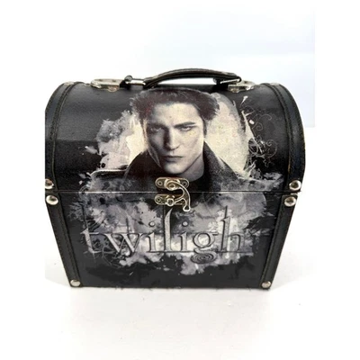 NECA Twilight Edward Cullen Keepsake Jewelry Trinket Box Gothic Vampire Decor - Image 1 of 4