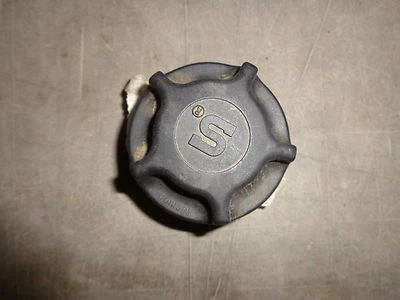 Tapa de aceite motor Cadillac Sedán Deville 4.9 V8 91 92 93 Foto 1 de 2