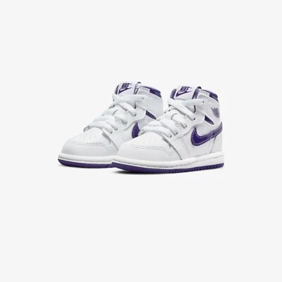 Tênis infantil Nike Air Jordan 1 High Og (branco/roxo quadra) tamanho 10 - Imagem 1 de 4