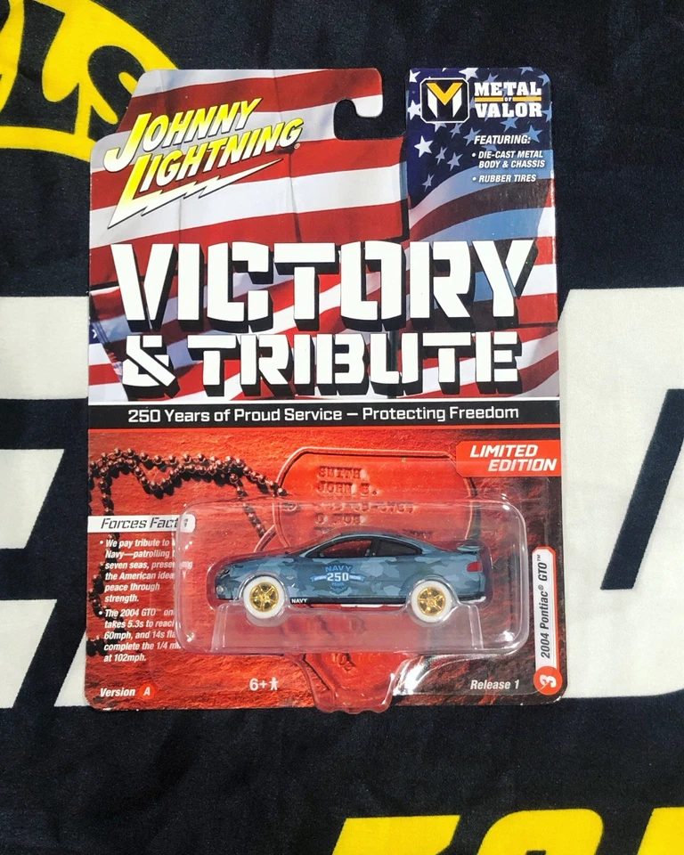Pontiac GTO 2004 Johnny Lightning Victory & Tribute White Lightning Chase Foto 1 de 1