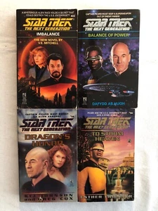 Lot of 4 Star Trek The Next Generation Paperback Books (#22,33,38,46) - Picture 1 of 9