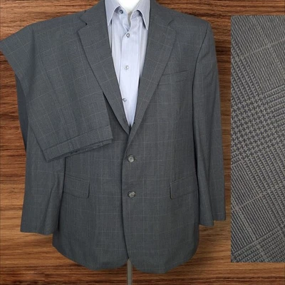 Stafford 2 Piece Suit Mens 46R 40X32 Gray Plaid 3 Button VL Worsted Wool - Image 1 of 4