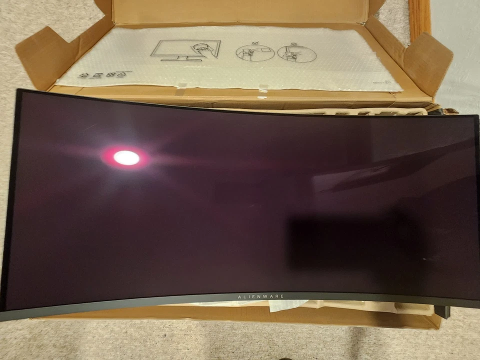 Monitor curvo para juegos Alienware AW3423DWF 34" QD-OLED - QHD 165hz Foto 1 de 4