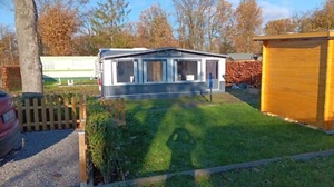 caravan Knaus Eurostar 550 caravan op vaste staanplaats - Afbeelding 1 van 12