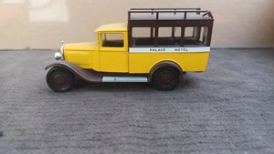 CITROEN C4F 1930 GIALLO SCALA 1/43 SOLIDO PUBBLICITARIO NO BOX - Foto 1 di 5