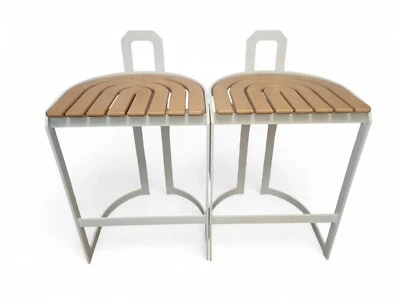 Par de taburetes de bar vintage ALLMILMO posmodernos alemanes mediados de siglo industriales años 80 Foto 1 de 4