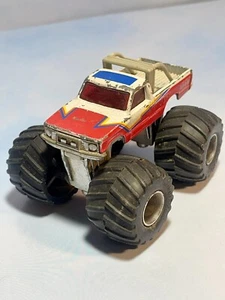 Vintage Matchbox "Fly n Hi" Ford Courier Monster Truck 1/64 - Picture 1 of 2