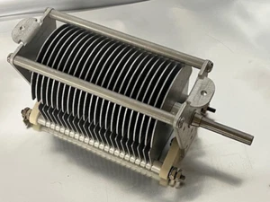 CARDWELL 154-3-1 AIR VARIABLE CAPACITOR, 2 KV, 25-500 pF - Photo 1/5