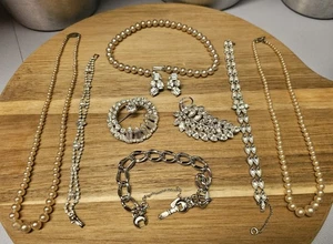 Vintage Antique Pearls and Rhinestone Jewelry Lot and Velvet Box - Picture 1 of 15