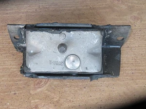 1966-1986 Bronco,Ford truck   289,302,351  front motor mount - Picture 1 of 1