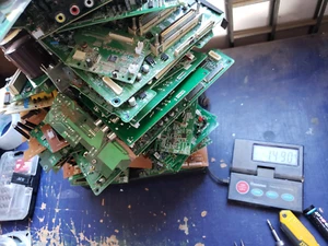 14.9 pound Scrap Circuit Board D.I.Y Craft Steampunk Sculpture Art Gold recovery - Picture 1 of 5