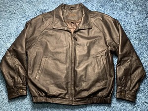 canadian tire suitcase