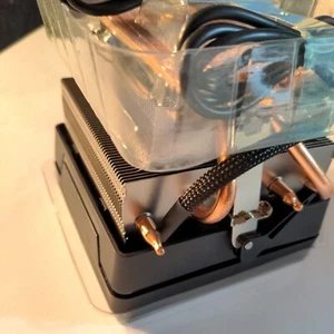 AMD Ryzen 7 3700X 3rd Gen 8-Core 16 Thread 3.6 GHz Socket AM4 + Heat Sink Fan - Picture 1 of 7