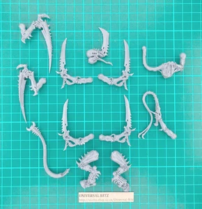Hive Tyrant Job Lot G Weapons Legs etc Nids Warhammer 40K I3 E - Picture 1 of 1