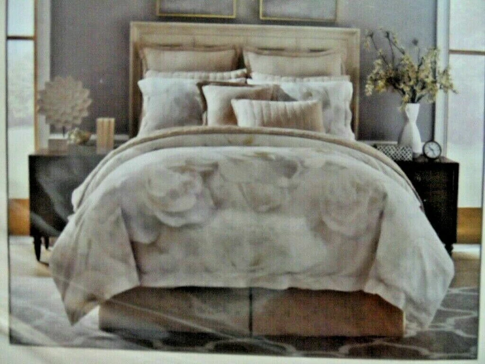 Mini juego de funda nórdica Southern Living Avalon 100 % lino King precio de venta sugerido por el fabricante $499 Foto 1 de 4