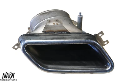 2016 - 2018 MERCEDES BENZ AMG GT-S GT C190 REAR RIGHT MUFFLER EXHAUST TIP OEM - Изображение 1 из 4