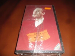 TOTO FIFA E ARENA VHS 1948 NUOVO SIGILLATO ORIGINALE RARO - Foto 1 di 1