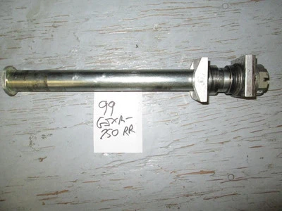 Eje trasero suzuki gsxr750 Foto 1 de 3