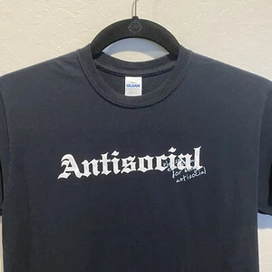 AntiSocial Tshirt Schwarz Kurzarm Gildan Baumwolle Introvertiert Grafik Print - Bild 1 von 5