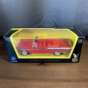 1957 Mercury Turnpike Cruiser Red 1:43 Die Cast Car By Road Signature - Read - Picture 1 of 9