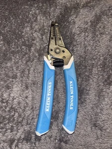 Klein Tools K11095 Klein-Kurve Wire Stripper & Cutter - Picture 1 of 4