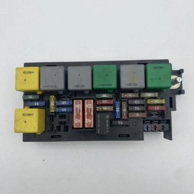 For MERCEDES BENZ W164 X164 ML450 GL550 07-12  UNDER HOOD SAM FUSE RELAY BOX Foto 1 de 4