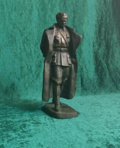 Estatua del mariscal de Yugoslavia Tito JOSIP BROZ TITO líder comunista A. AUGUSTINCIC - Imagen 1 de 11