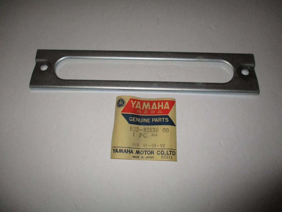 NOS YAMAHA SNOWMOBILE BATTERY PLATE-822-82136-00 -1972-74-SL292-338-EW643-433 - Image 1 of 1
