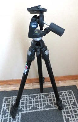 Manfrotto 3021BPRO Tripod & 329RC4 3-Way Pan/Tilt Tripod Head Read - Image 1 of 4