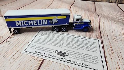 Remolque tractor Peterbilt 1939 Matchbox Collectibles neumáticos Michelin - DYM35269 Foto 1 de 4