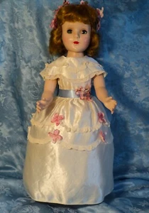 VTG 1950's "AMERICAN CHARACTER" "SWEET SUE" DOLL. 18"H. HP .VTG. OUTFIT.EXC.COND - Picture 1 of 20