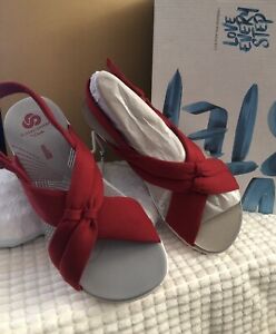 Clarks Cloudsteppers Jersey Sport Sandals Arla Belle Red Size 7.5 M Women's NWB