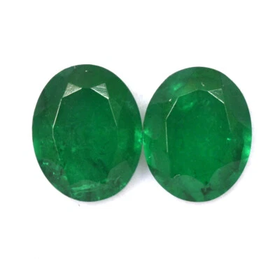 Emerald Color Doublet Oval Cut Pair 10x8 mm 5.36 CTS Faceted Loose Gemstones - Image 1 of 4