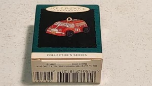 Hallmark Keepsake Miniature #3 ON THE ROAD 1995 Fire Truck - Picture 1 of 3
