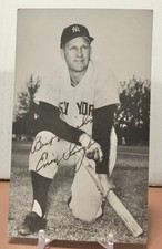 ENOS SLAUGHTER-NEW YORK YANKEES J.D. McCARTHY 1955  POSTCARD  NM
