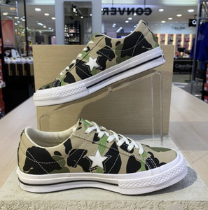 converse one star duck camo