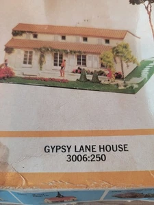 HO Bachmann Jouef 3006:250   Gypsy Lane House Complete  (GB 19) - Picture 1 of 2