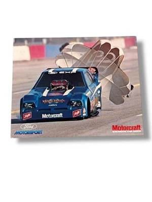 Tarjeta promocional Raymond Beadle Blue Max EXP coche divertido Ford Motorcraft carreras Foto 1 de 2