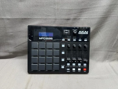 Akai Professional MPD226 Midi Pad Controller with 16 MPC Pads - Image 1 of 4