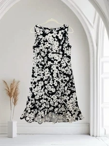 Calvin Klein Women’s Black Floral Ruffle Hem Dress Size 10 Stretch No Belt $119 - Picture 1 of 23