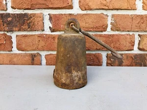 Vintage 8.5 LB Cast Iron Hanging Scale Weight Cotton Tobacco Primitive Farm #2 - Picture 1 of 6